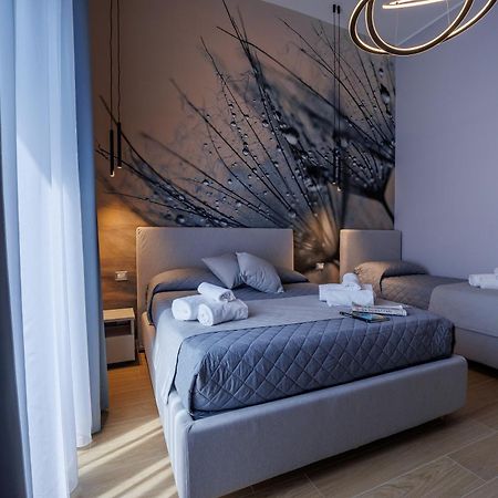 Maria Maruzzella B&B Luxury Suites 那不勒斯 外观 照片