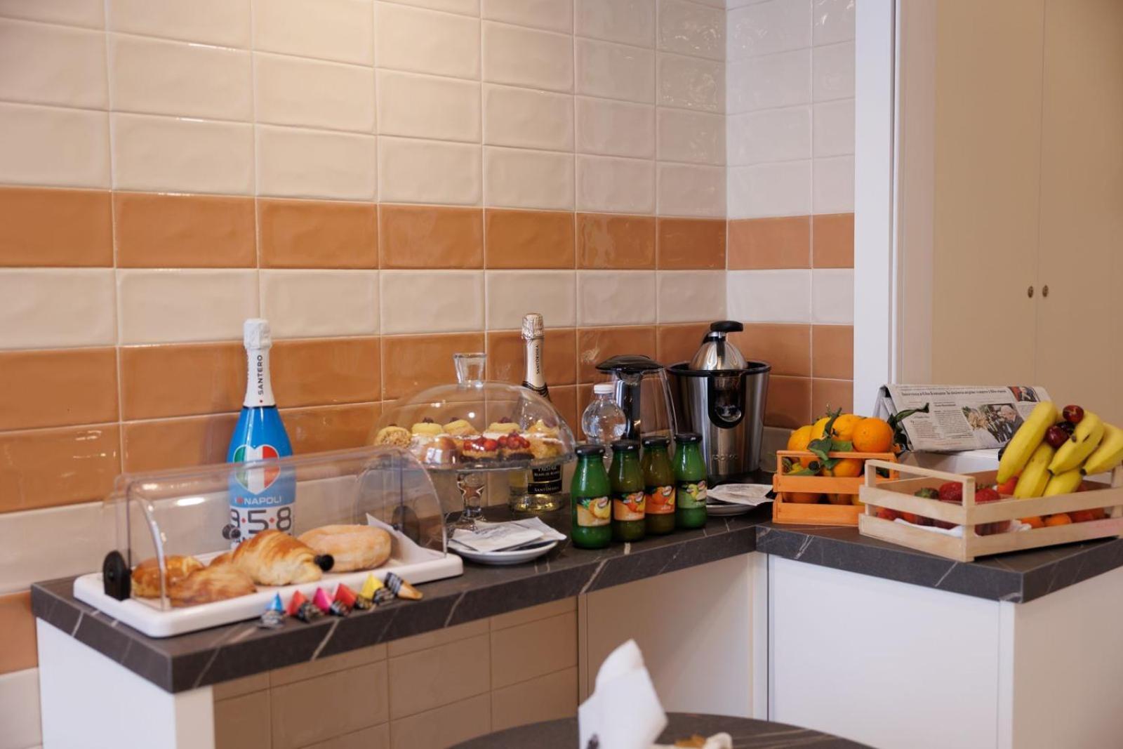 Maria Maruzzella B&B Luxury Suites 那不勒斯 外观 照片