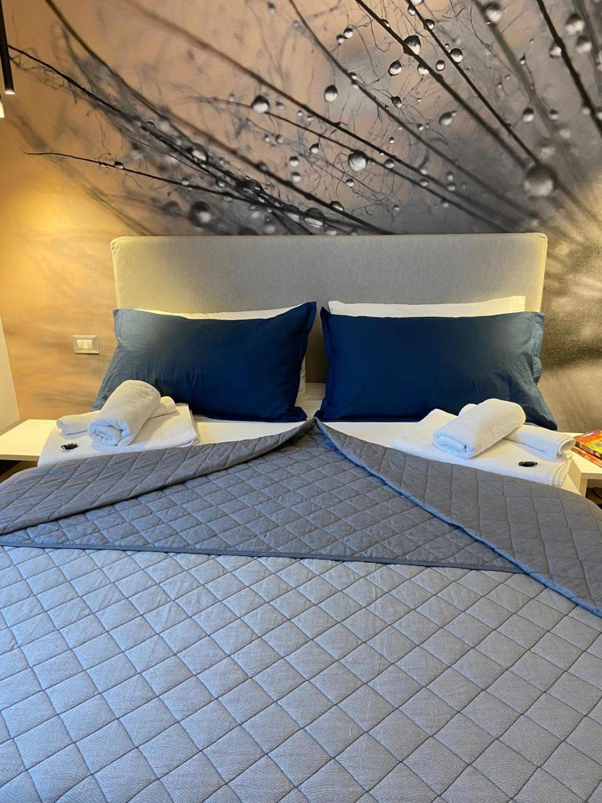 Maria Maruzzella B&B Luxury Suites 那不勒斯 外观 照片